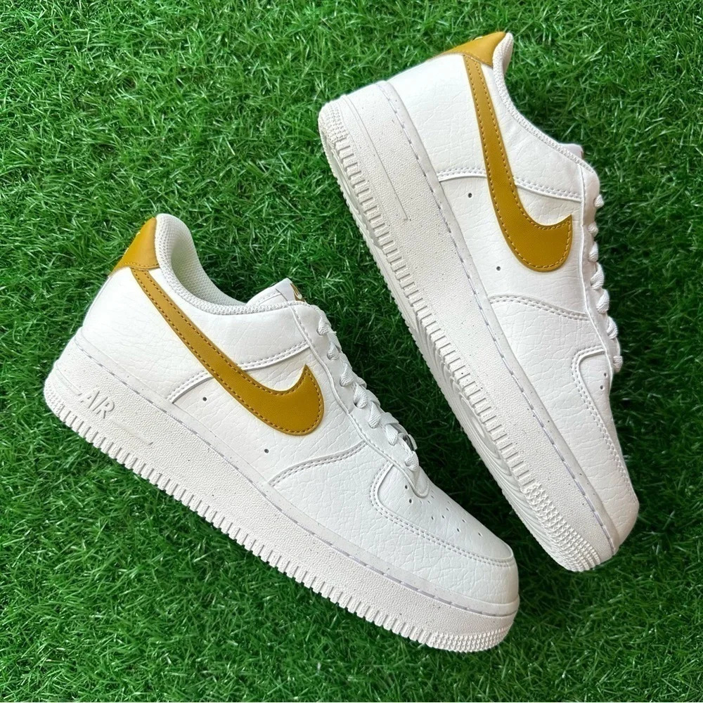 Nike Air Force 1 ‘07 NN Summit White / Bronze - Picture 6 of 8